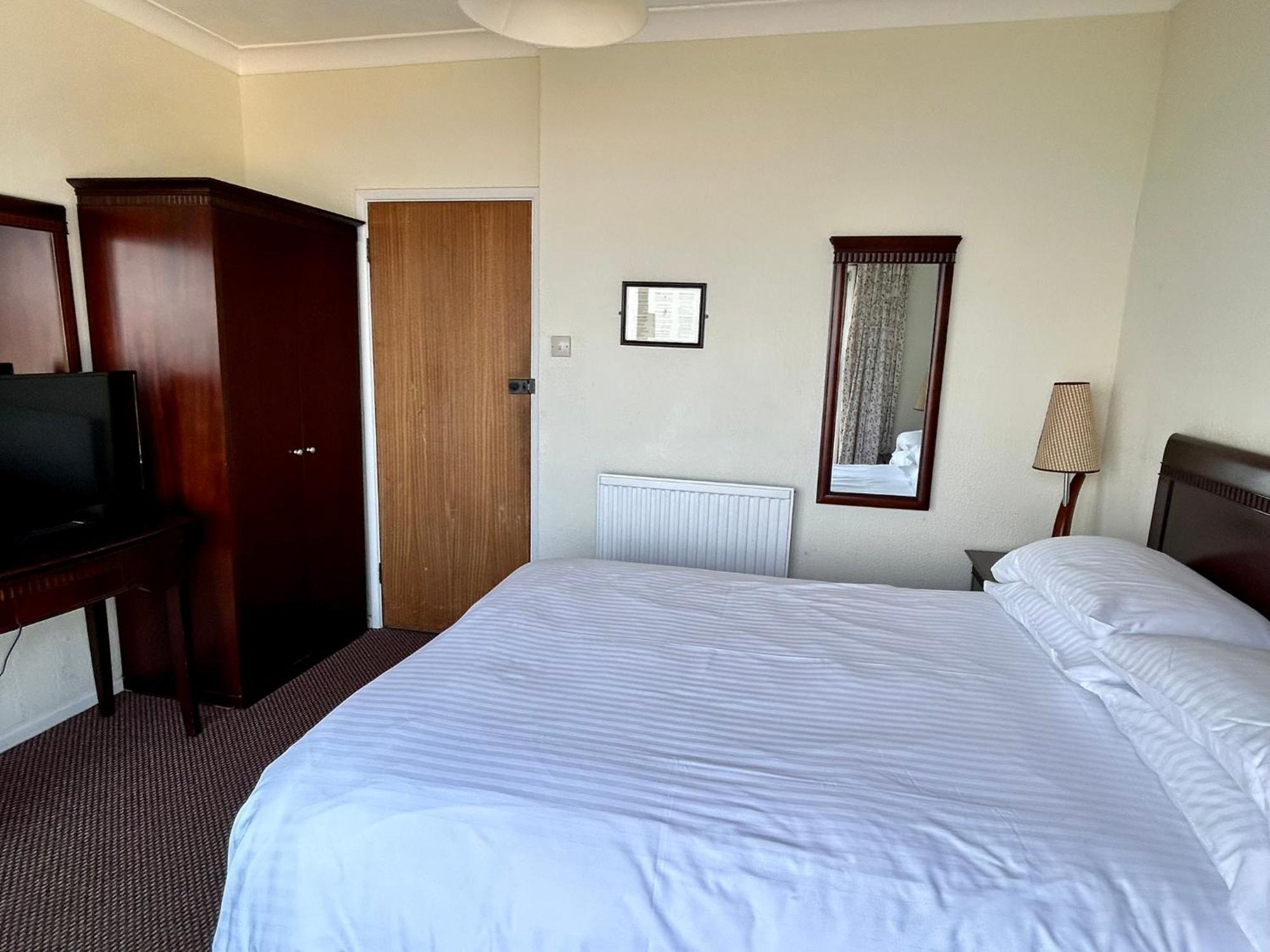 Bay View - Seafront, Sandown - Free Car Ferry For Bookings Of 3 Or More Nights, Subject To Availability Quarto foto